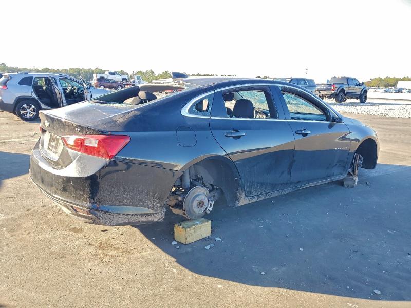 Photo 3 from auction – 2023 CHEVROLET MALIBU with VIN 1G1ZD5ST7PF180240