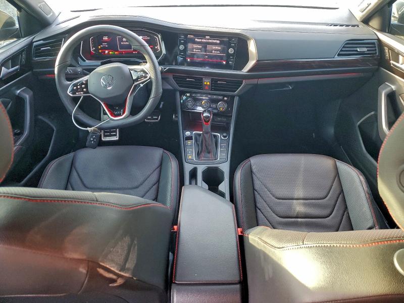 Photo 8 from auction – 2024 VOLKSWAGEN JETTA with VIN 3VW2T7BU2RM051919