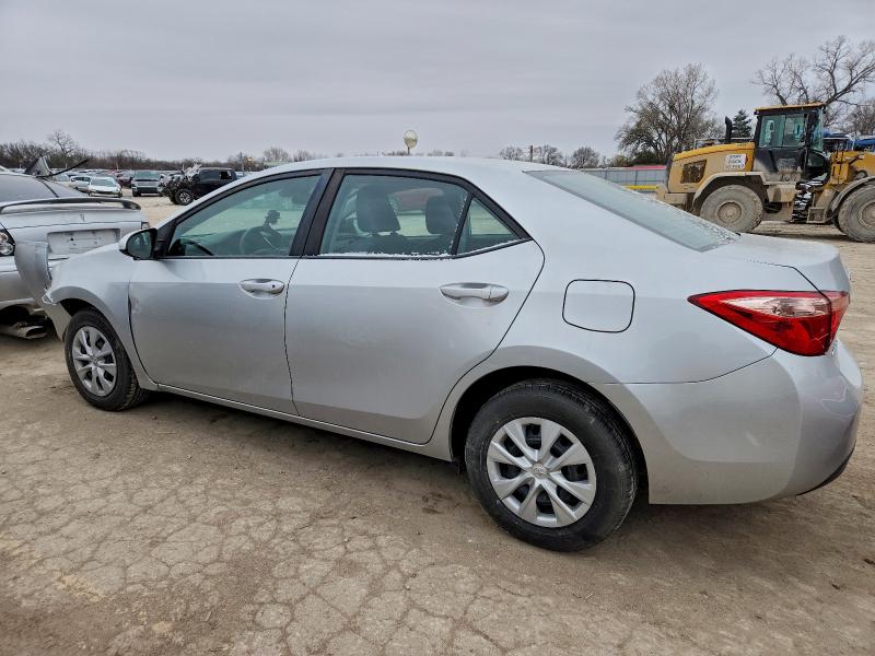 Photo 2 from auction – 2017 TOYOTA COROLLA L with VIN 5YFBURHEXHP584569