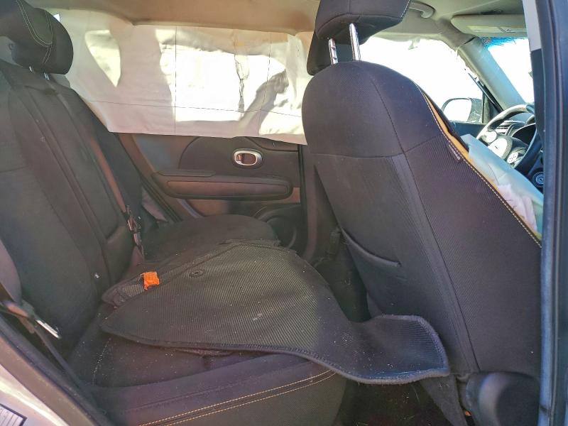 Photo 11 from auction – 2015 KIA SOUL with VIN KNDJP3A59F7779362