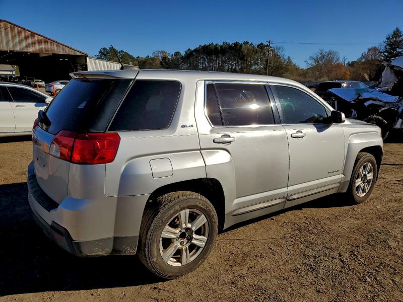 Photo 3 from auction – 2015 GMC TERRAIN SL with VIN 2GKALMEK9F6344590