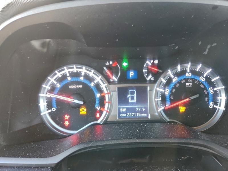 Photo 9 from auction – 2014 TOYOTA 4RUNNER SR with VIN JTEBU5JR0E5188449