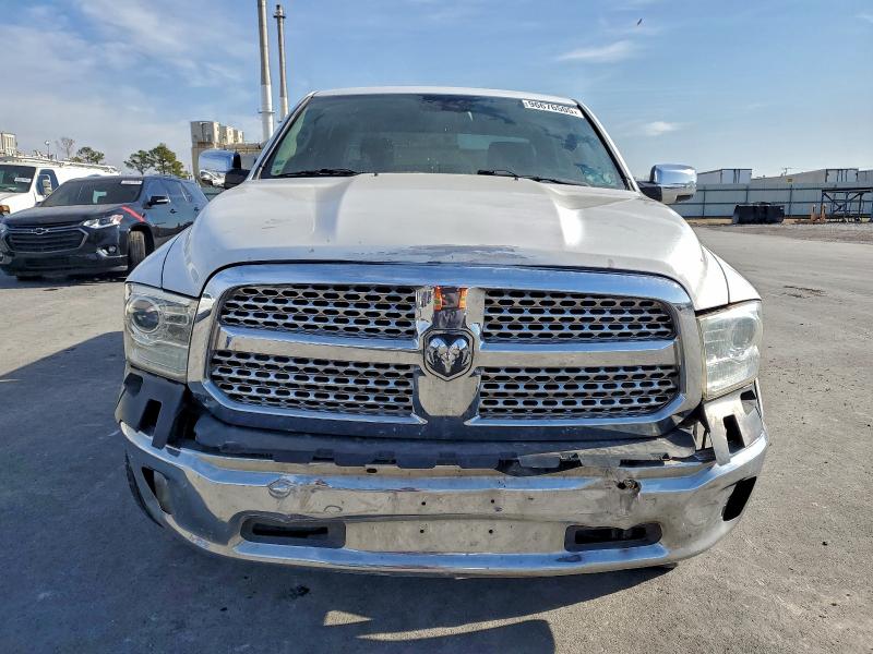 Photo 5 from auction – 2016 RAM 1500 LARAM with VIN 1C6RR7NM7GS372359