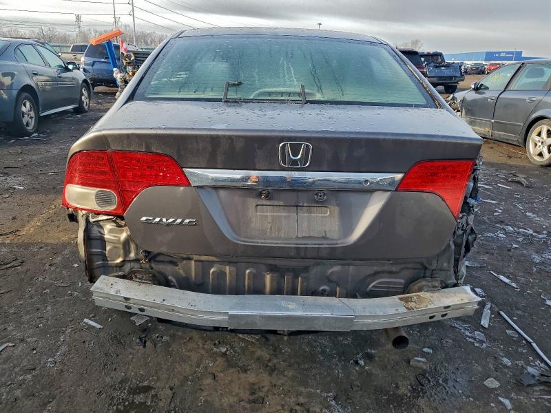 Photo 6 from auction – 2009 HONDA CIVIC LX with VIN 19XFA16589E008500