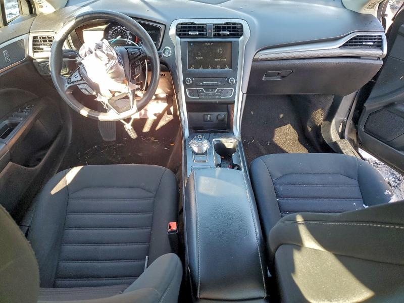 Photo 8 from auction – 2018 FORD FUSION with VIN 3FA6P0HDXJR283060