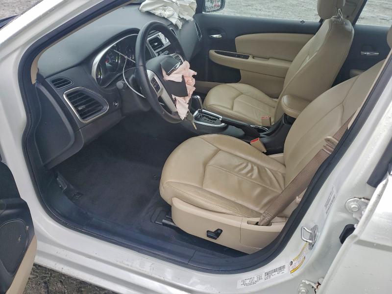 Photo 7 from auction – 2011 CHRYSLER 200 with VIN 1C3BC2FB3BN548279