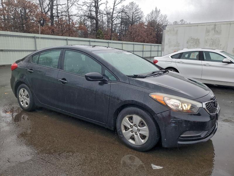 Photo 4 from auction – 2015 KIA FORTE LX with VIN KNAFK4A66F5435306