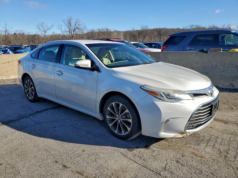 Photo 4 from auction – 2016 TOYOTA AVALON XLE with VIN 4T1BK1EB8GU194925