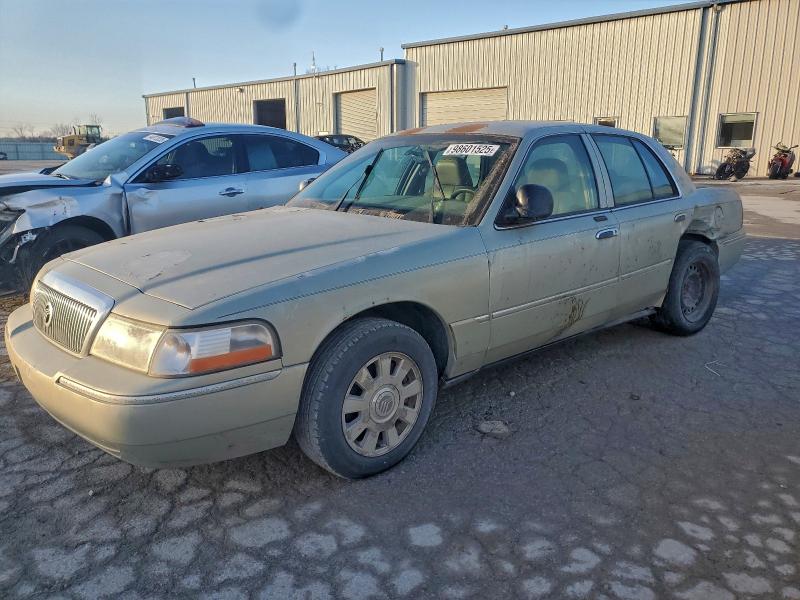 MERCURY GRAND MARQ 2005 with VIN 2MEFM75W25X654638 - Photo from auction