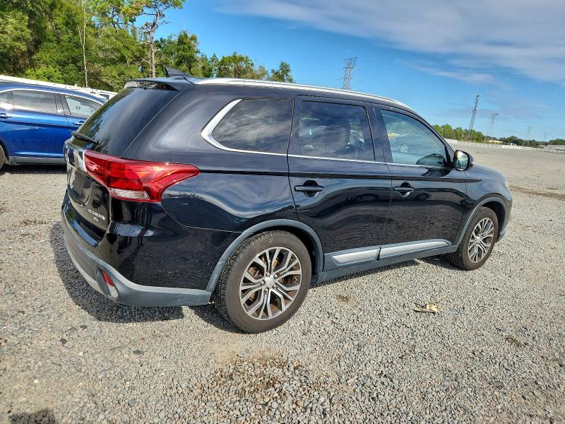 Photo 3 from auction – 2017 MITSUBISHI OUTLANDER with VIN JA4AD3A38HZ010666