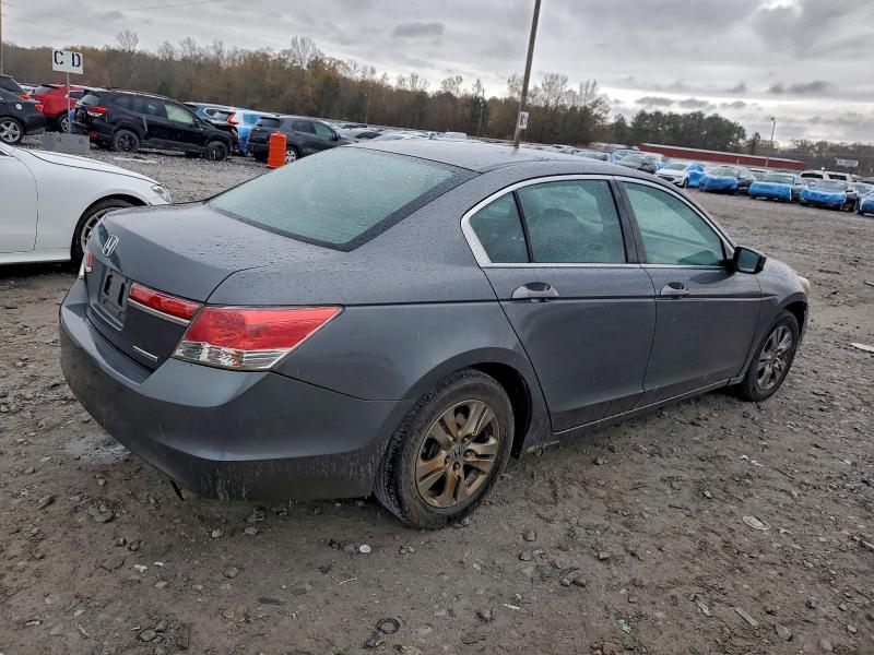 Photo 3 from auction – 2012 HONDA ACCORD with VIN 1HGCP2F66CA153076