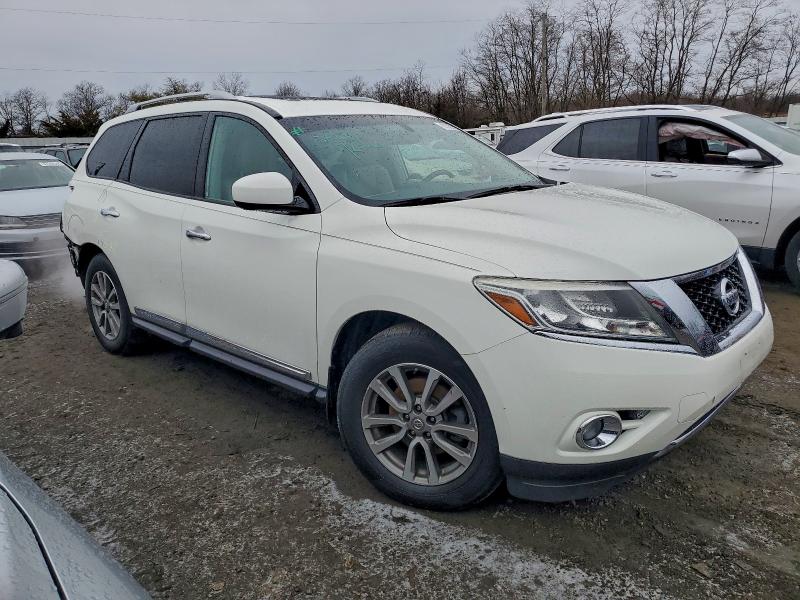 Photo 4 from auction – 2016 NISSAN PATHFINDER with VIN 5N1AR2MM8GC607206