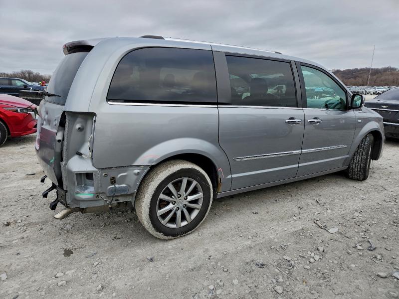 Photo 3 from auction – 2014 CHRYSLER TOWN & COU with VIN 2C4RC1CG6ER409808
