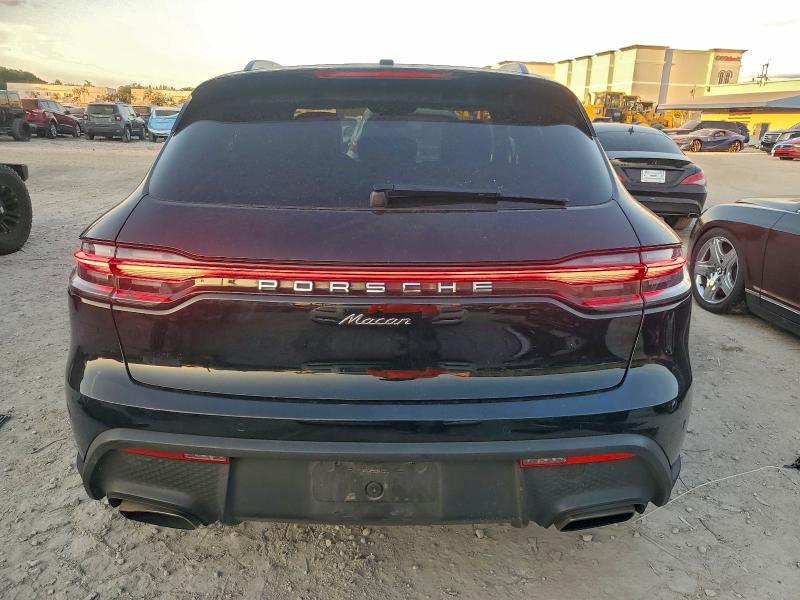 Photo 6 from auction – 2022 PORSCHE MACAN with VIN WP1AA2A50NLB07433