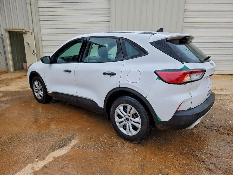 Photo 2 from auction – 2020 FORD ESCAPE S with VIN 1FMCU0F62LUB25281