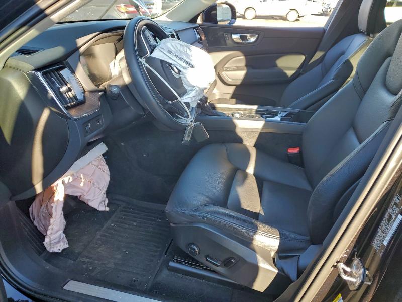 Photo 7 from auction – 2021 VOLVO XC60 T5 MO with VIN YV4102RK3M1839934
