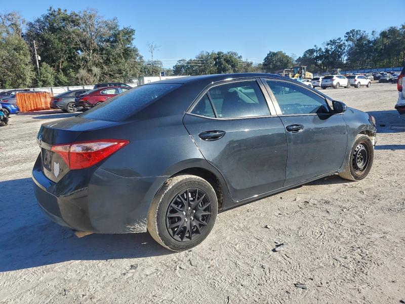 Photo 3 from auction – 2018 TOYOTA COROLLA L with VIN 2T1BURHE4JC091962