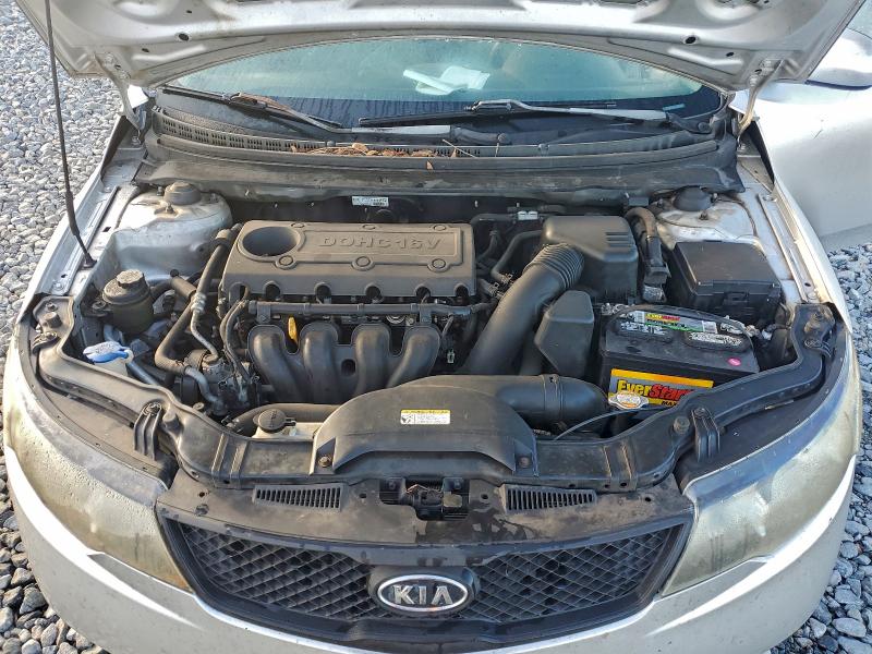 Photo 11 from auction – 2010 KIA FORTE LX with VIN KNAFT4A25A5047342