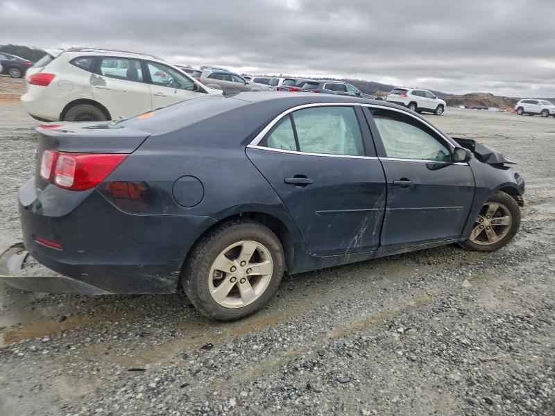 Photo 3 from auction – 2013 CHEVROLET MALIBU LS with VIN 1G11B5SA5DF295951