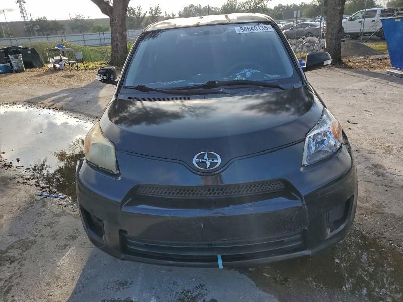 Photo 5 from auction – 2008 TOYOTA SCION XD with VIN JTKKU104X8J013892