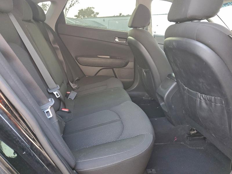 Photo 10 from auction – 2016 KIA OPTIMA LX with VIN 5XXGT4L30GG064535