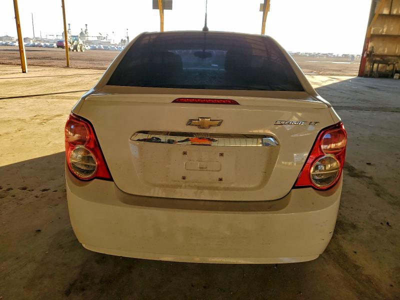 Photo 6 from auction – 2014 CHEVROLET SONIC LT with VIN 1G1JC5SH8E4136512