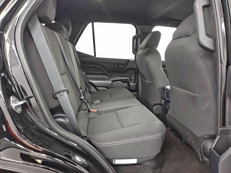 Photo 11 from auction – 2025 TOYOTA 4RUNNER SR with VIN JTEVA5AR7S5004433