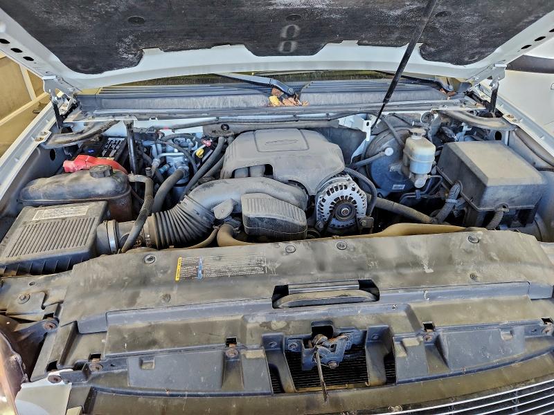 Photo 12 from auction – 2007 GMC YUKON with VIN 1GKFK13047J354442