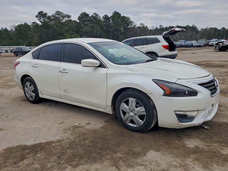 Photo 4 from auction – 2015 NISSAN ALTIMA 2.5 with VIN 1N4AL3APXFC195319