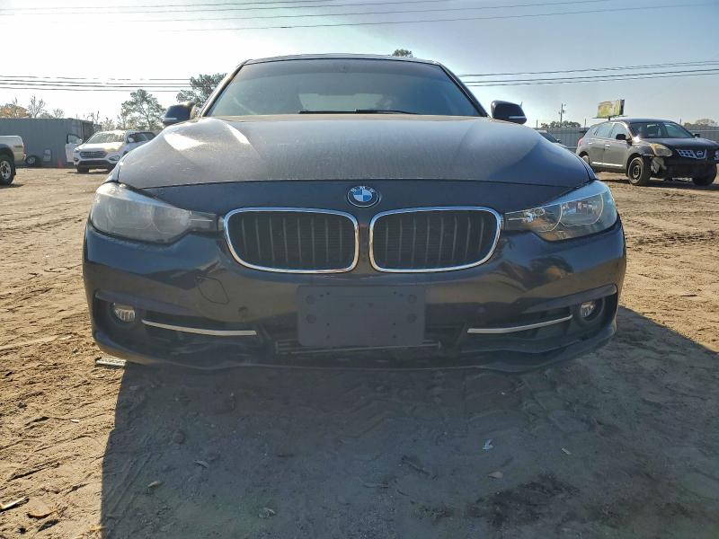 Photo 5 from auction – 2016 BMW 328 I SULE with VIN WBA8E9G55GNT45884