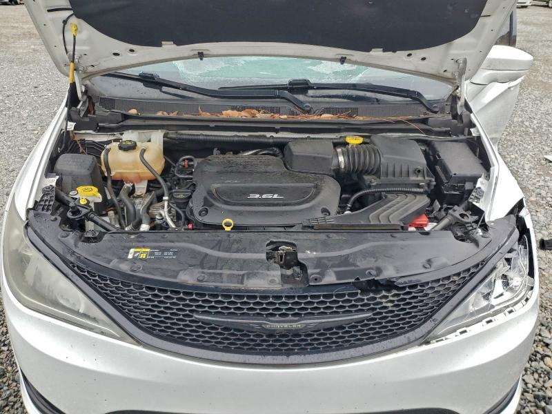 Фото 12 с аукциона – 2018 CHRYSLER PACIFICA T с VIN 2C4RC1BG7JR165100