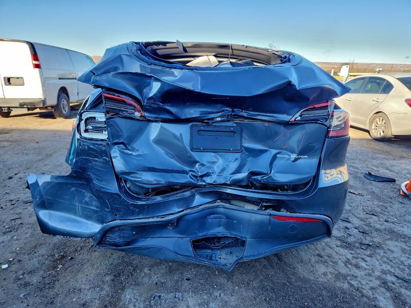 Photo 6 from auction – 2021 TESLA MODEL Y with VIN 5YJYGDEE0MF077307