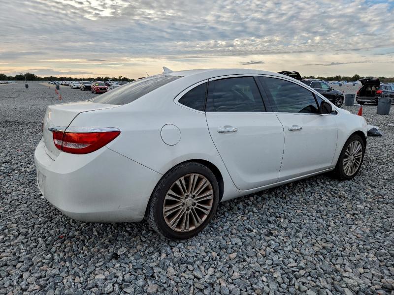 Photo 3 from auction – 2013 BUICK VERANO with VIN 1G4PP5SK1D4194991