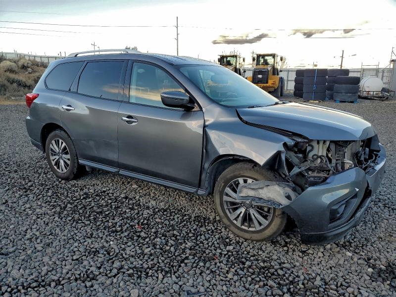 Photo 4 from auction – 2018 NISSAN PATHFINDER with VIN 5N1DR2MM9JC652949