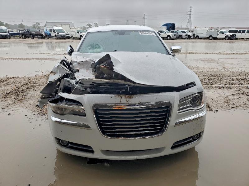 Foto 5 de la subasta – 2013 CHRYSLER 300C con VIN 2C3CCAEG8DH606197