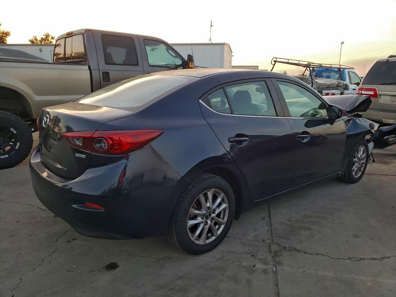 Photo 3 from auction – 2016 MAZDA 3 SPORT with VIN JM1BM1U78G1302005