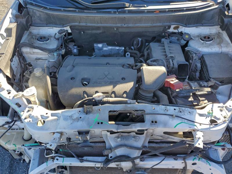 Photo 12 from auction – 2015 MITSUBISHI OUTLANDER with VIN 4A4AR4AW9FE049397