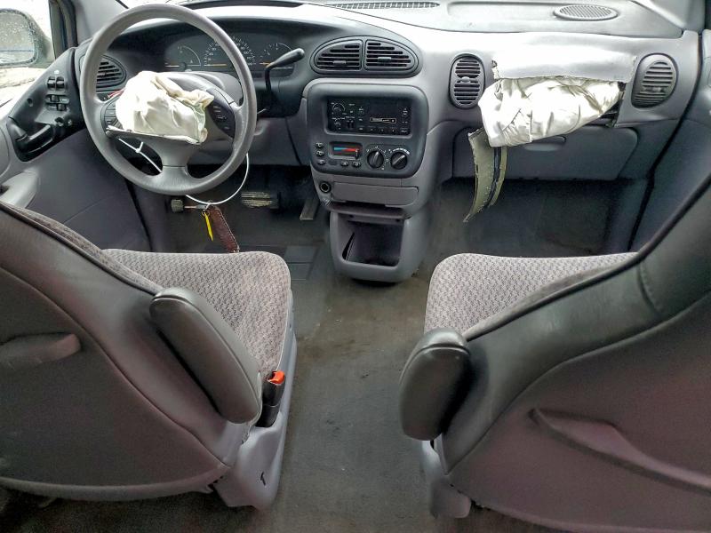 Photo 8 from auction – 1999 DODGE GRAND CARA with VIN 2B4GP24G2XR144093