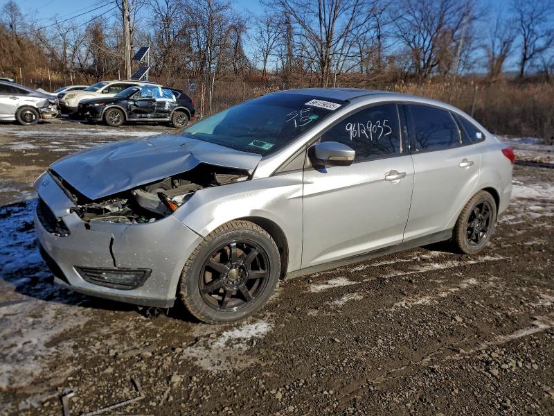 FORD FOCUS SE 2015 with VIN 1FADP3F26FL291110 - Photo from auction