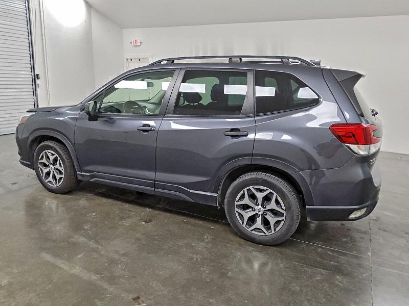 Photo 2 from auction – 2022 SUBARU FORESTER P with VIN JF2SKAECXNH481851