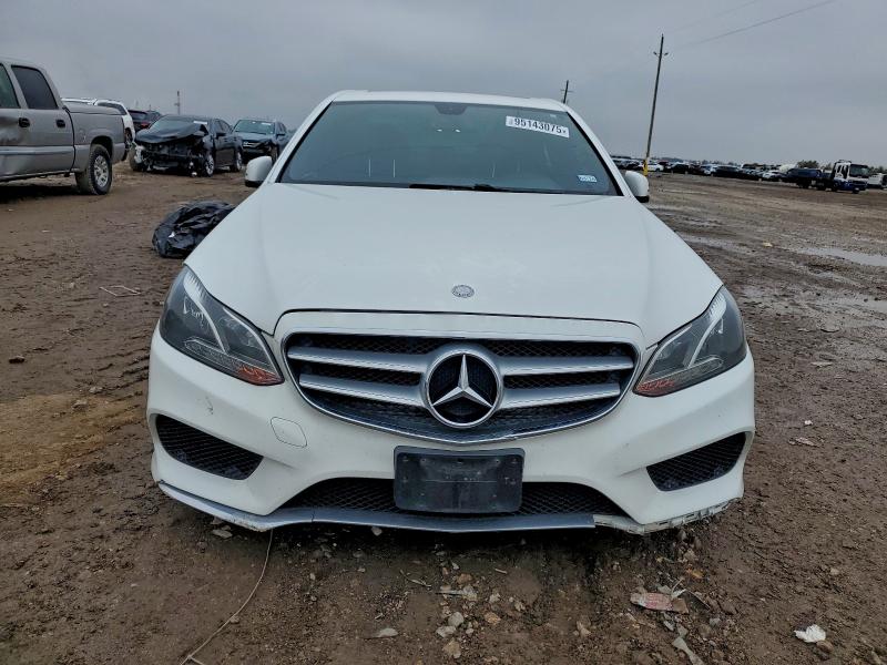 Photo 5 from auction – 2014 MERCEDES-BENZ E 350 with VIN WDDHF5KB7EB027792
