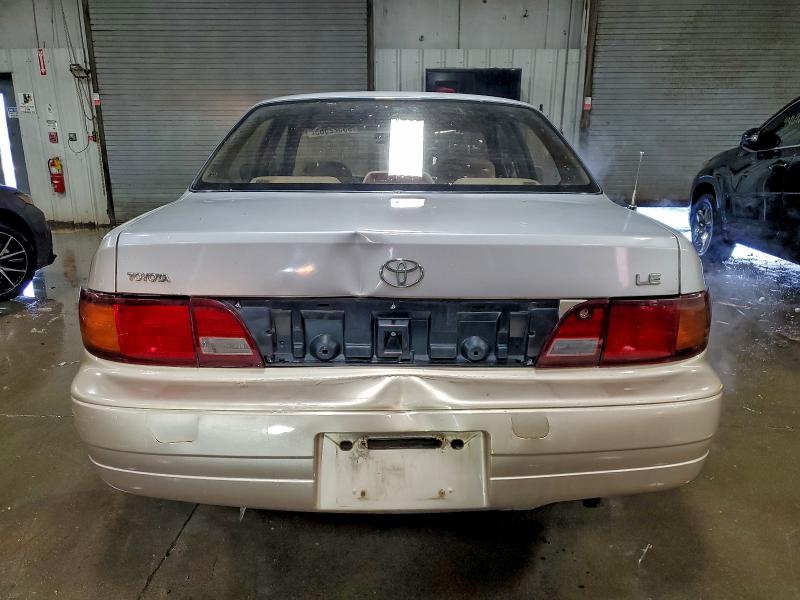 Photo 6 from auction – 1995 TOYOTA CAMRY LE with VIN 4T1SK12E4SU622111