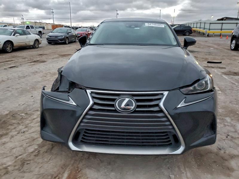 Photo 5 from auction – 2019 LEXUS IS 300 with VIN JTHC81D20K5035097