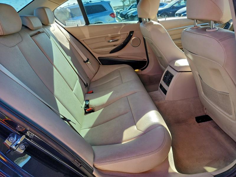 Photo 10 from auction – 2012 BMW 328 I with VIN WBA3A5G56CNP17872