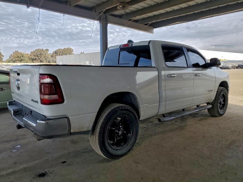 Photo 3 from auction – 2019 RAM 1500 BIG H with VIN 1C6SRFMT8KN513502