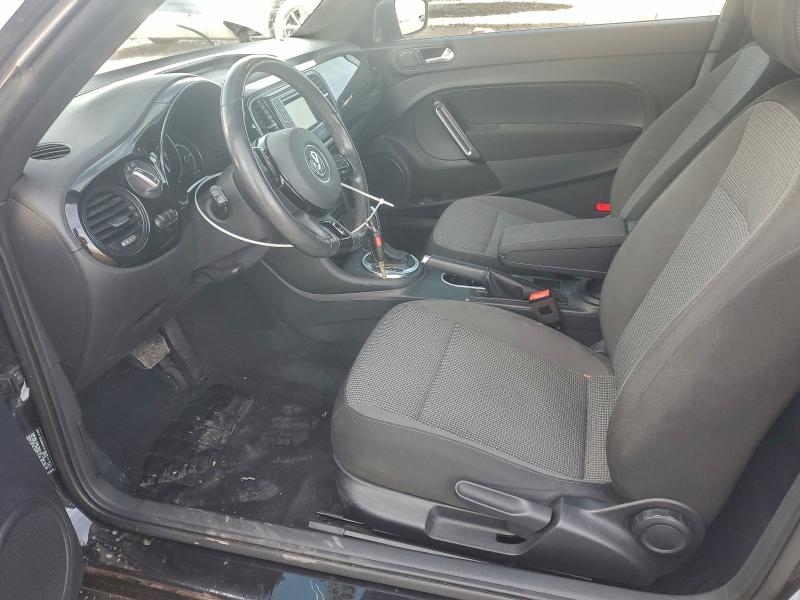 Photo 7 from auction – 2018 VOLKSWAGEN BEETLE S with VIN 3VWFD7AT3JM713468