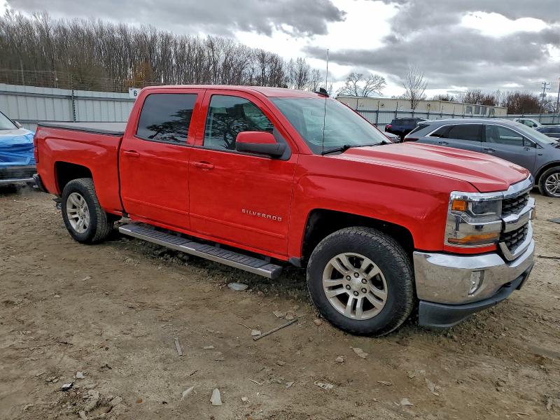 Photo 4 from auction – 2017 CHEVROLET SILVERADO with VIN 3GCUKRECXHG207828