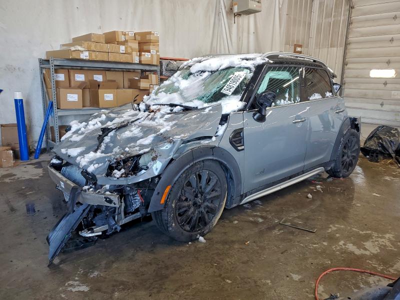MINI COOPER COU 2018 with VIN WMZYV5C38J3E02746 - Photo from auction