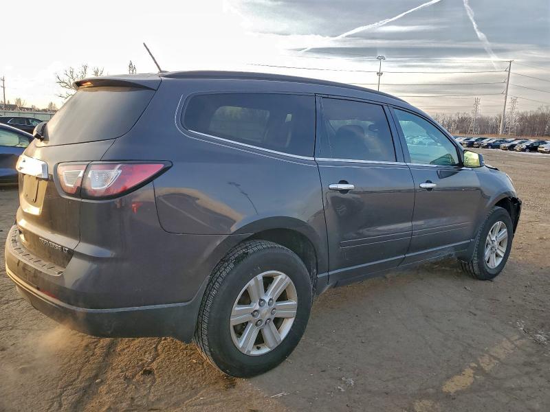 Photo 3 from auction – 2014 CHEVROLET TRAVERSE L with VIN 1GNKRGKD7EJ293394