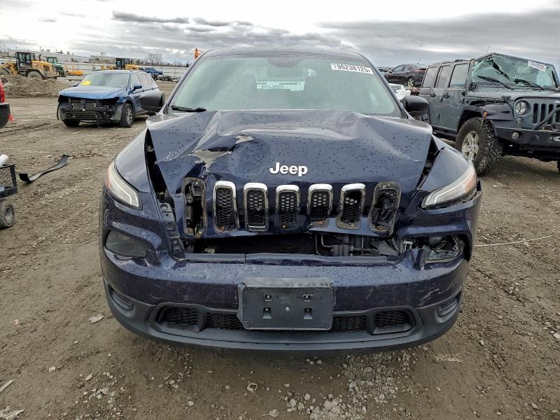 Photo 5 from auction – 2015 JEEP CHEROKEE S with VIN 1C4PJLAB5FW579490